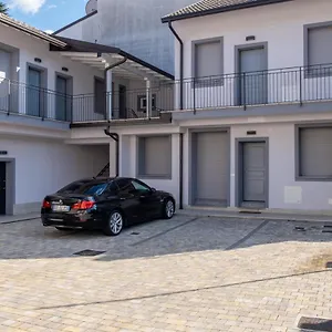 Aparthotel Home Hotel Senago